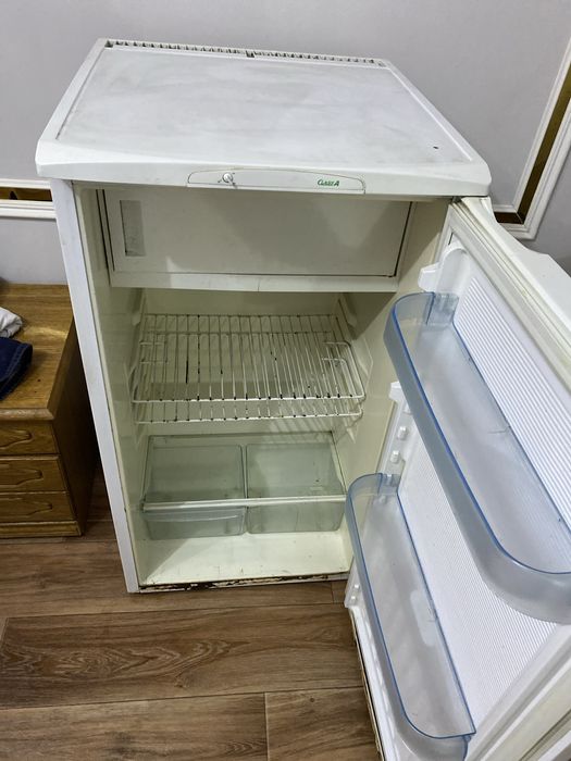 Холодильник продам