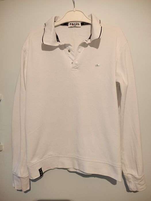 Рубашки школьные б/у на мальчика (8,9,10 лет)