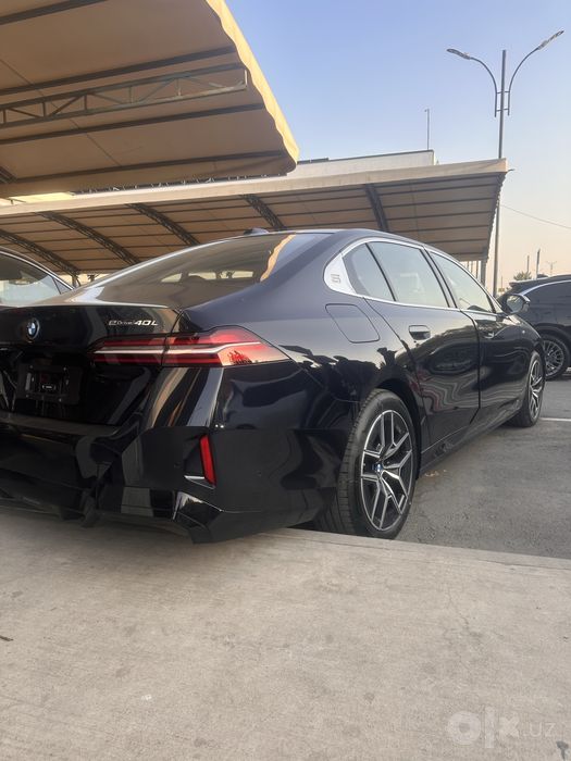 Bmw i5 40 l bazoviy
