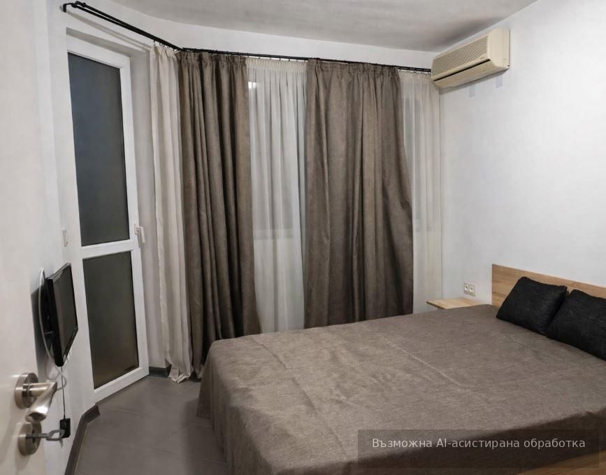 Дава се под наем Двустаен апартамент в Варна, Център - 55 кв.м за 458.49 € - Снимка #4