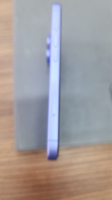 Продается Iphone 16