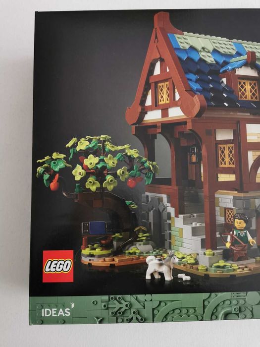 LEGO Ideas 21325 Medieval Blacksmith ЛЕГО Идеи Средновековна ковачница