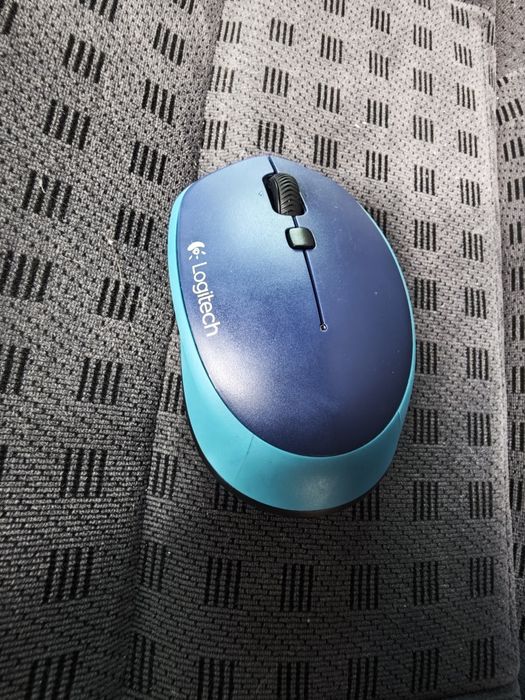Logitech g433 Headset  
Безжична мишка
