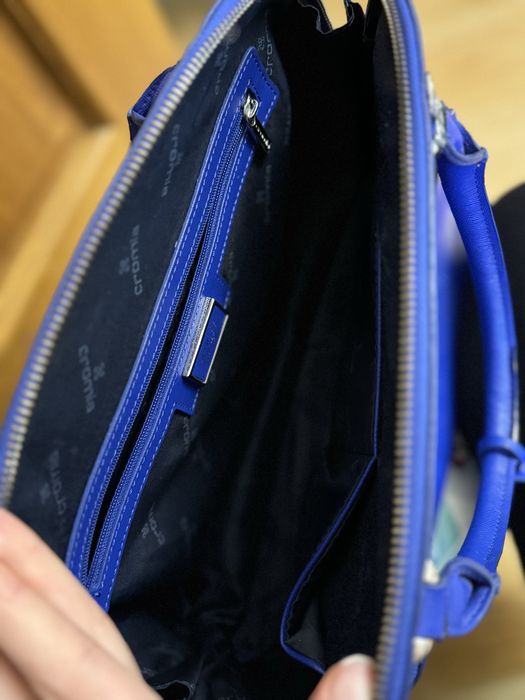 Брендовые сумки по 3 тыс тенге