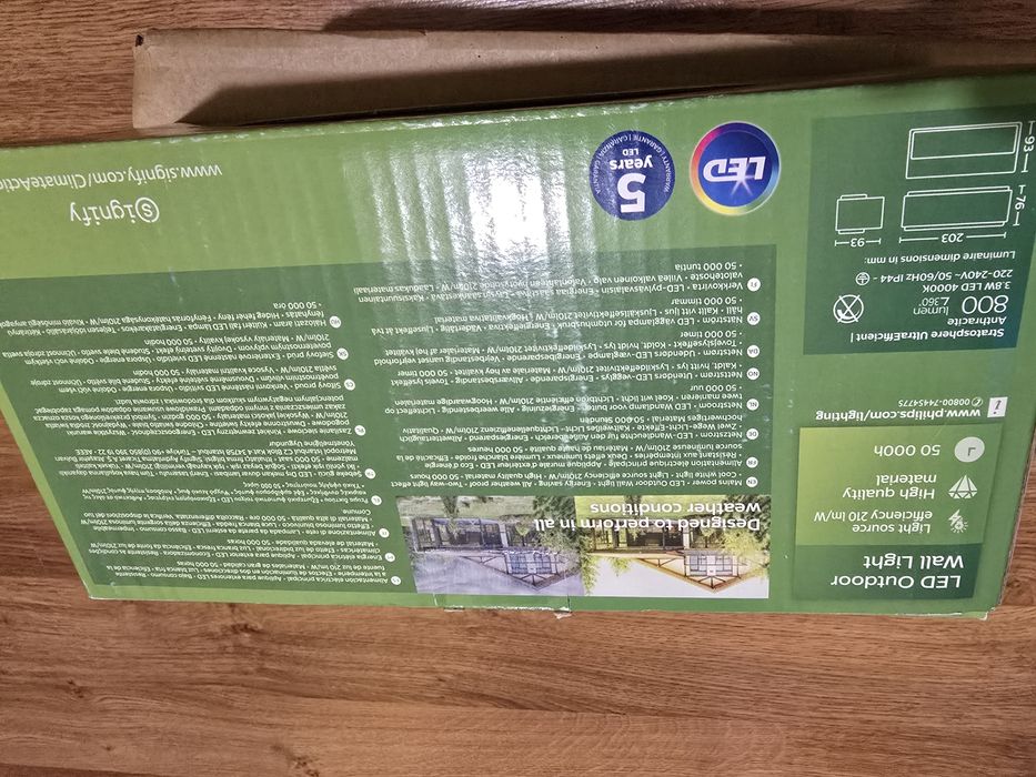 Lampa/Aplica de perete exterior LED Philips Stratosphere nouă