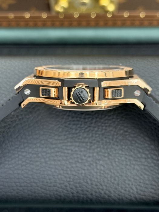 Hublot Big Bang Gold Diamond 44mm