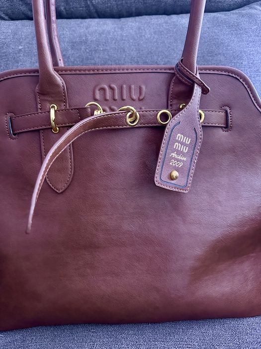 Дамска чанта еко кожа в кафяво Miu