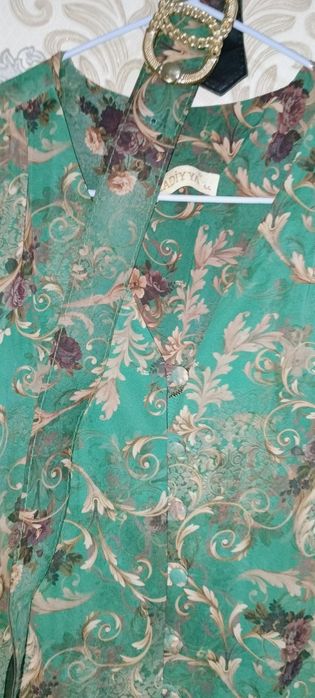 Разгружаю гардероб. Размер: 44-46-48рр