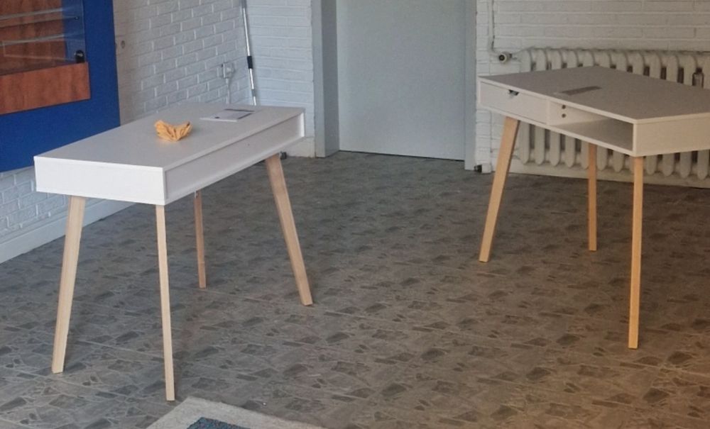 Бюро TAMHOLT 50x100 бяло/натурал