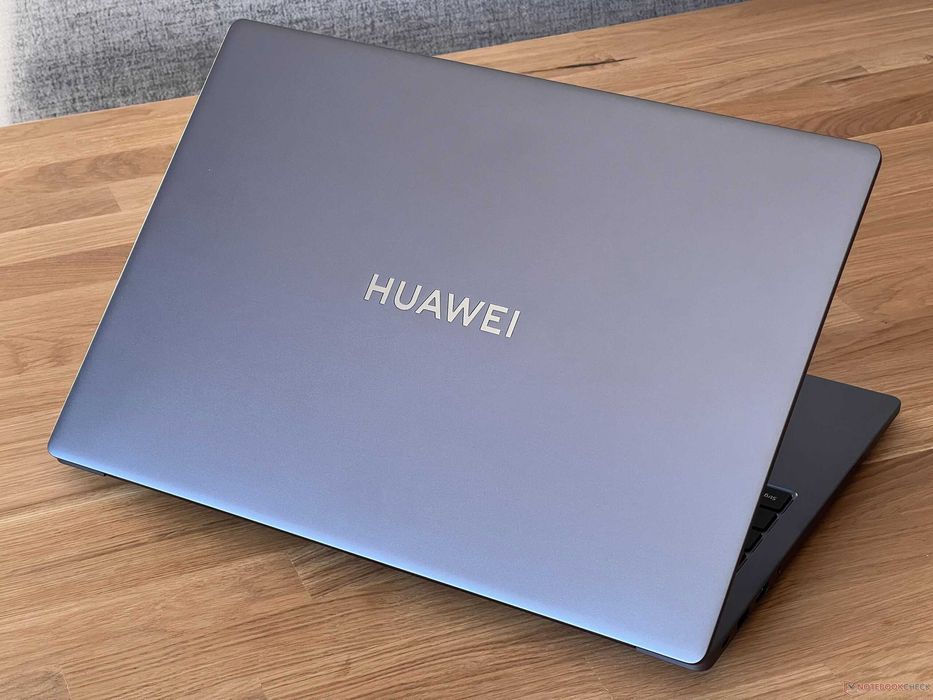 huawei ноутбук matebook d16