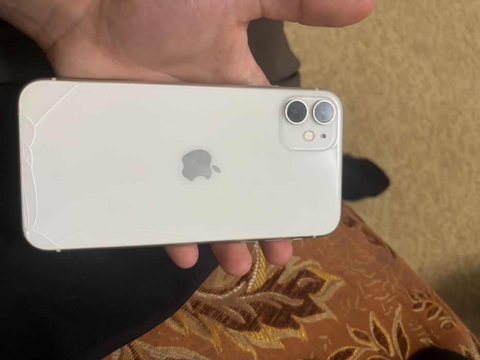 Aplle iphone 11.