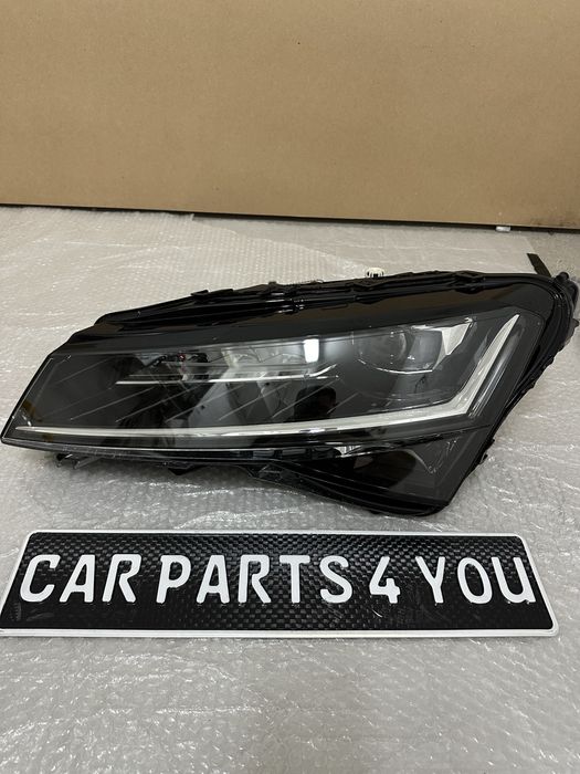 Фар ляв Skoda Superb Crystal Lighting Оборудван Перфектен