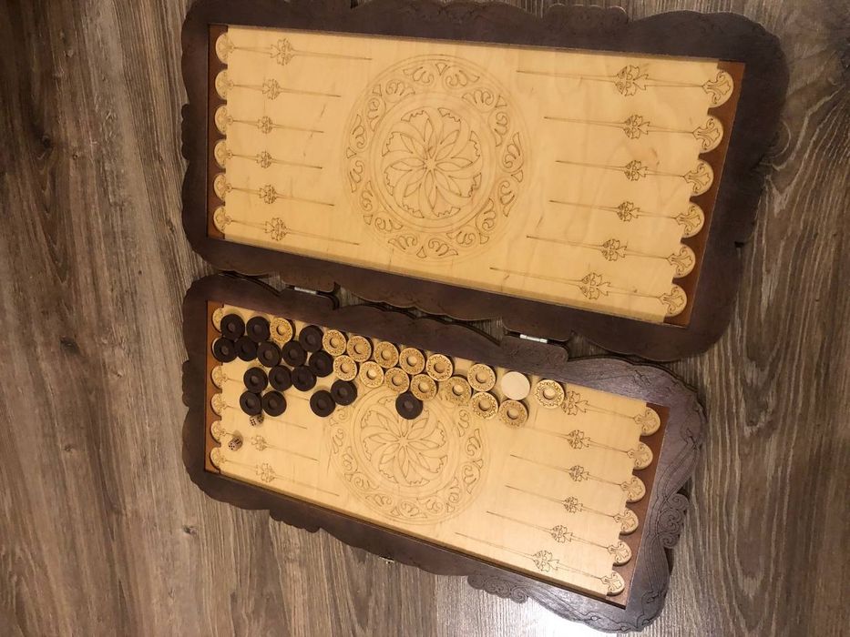 Нарды  деревянный