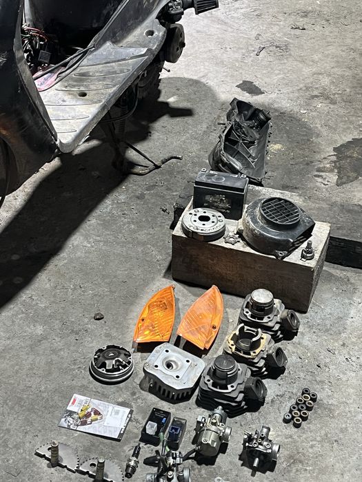 Piese peugeot vivacity 50cc