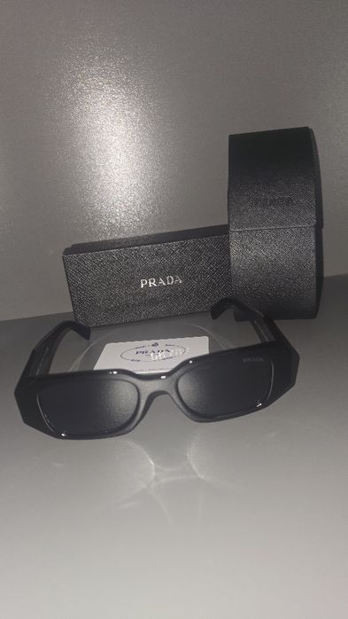 Prada и chrome hearts очила