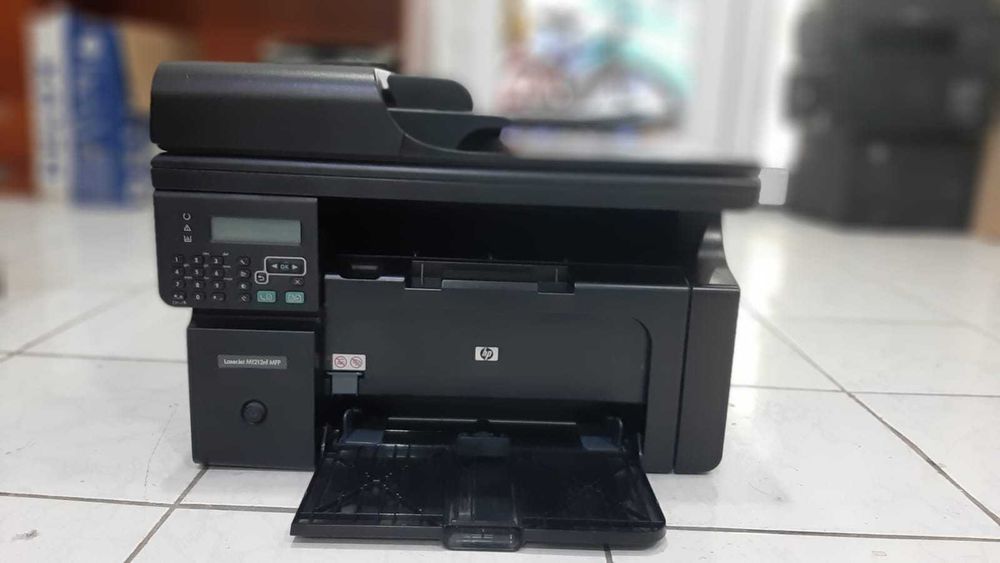 HP LaserJet Pro M1214nfw  MFP — принтер, сканер, копир