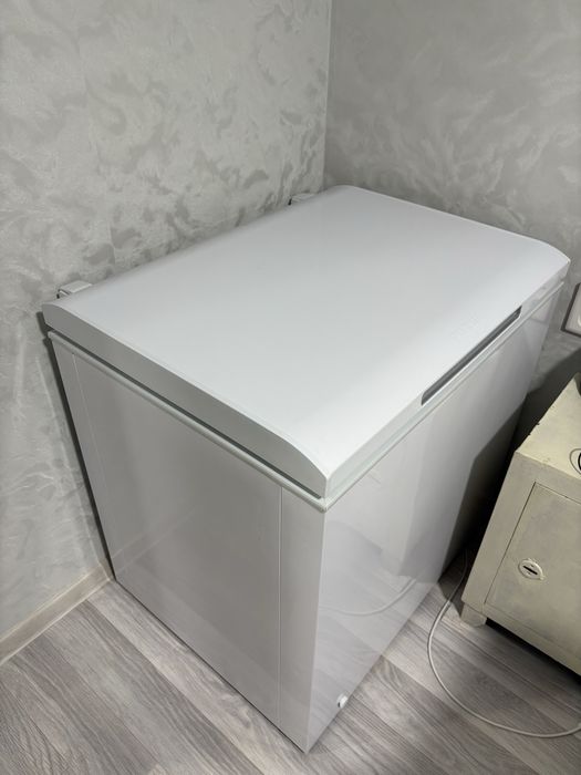 морозильник в хорошем состояний