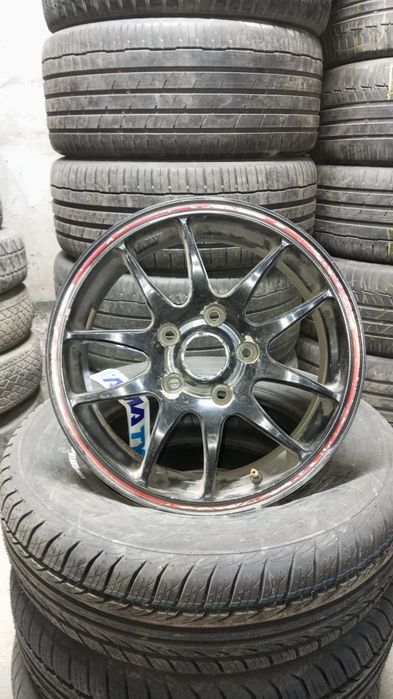 В продаже легкосплавные диски