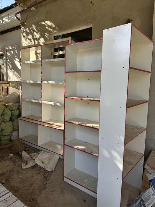 Mebel polkalar sotiladi