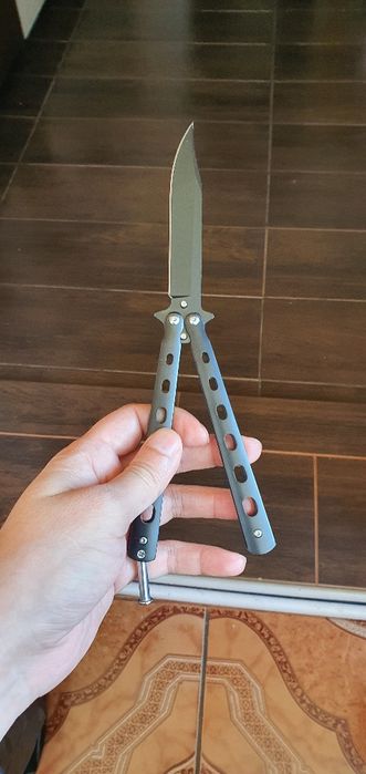 Cuțit Fluture din Oțel