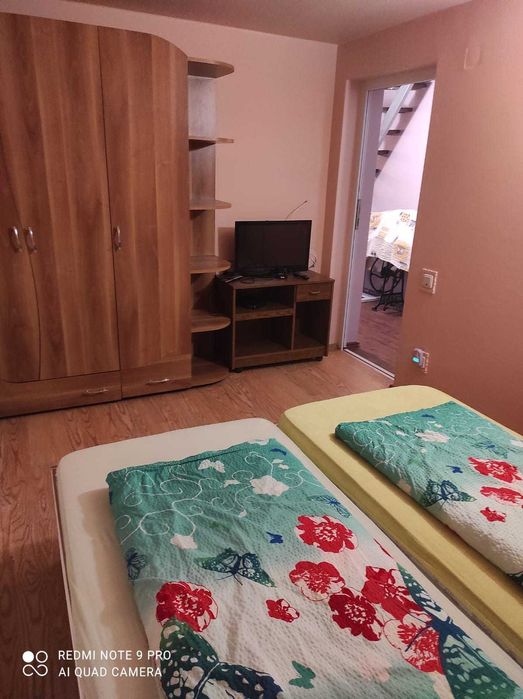 Cabana Gabriela pe valea Bratcutei