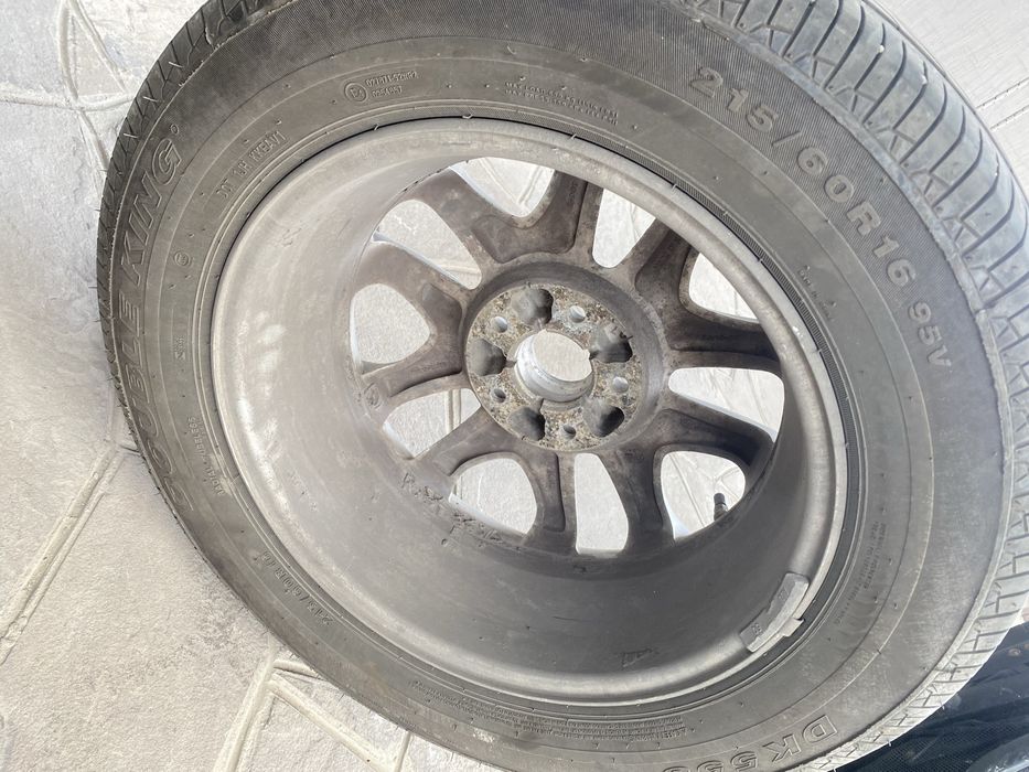 Продам летние шины с дисками 215/60 R16