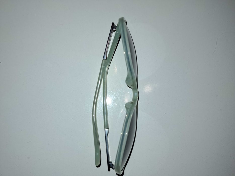 Слънчеви очила GUESS