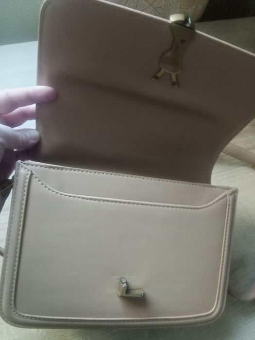 Продам сумку в идеальном состоянии