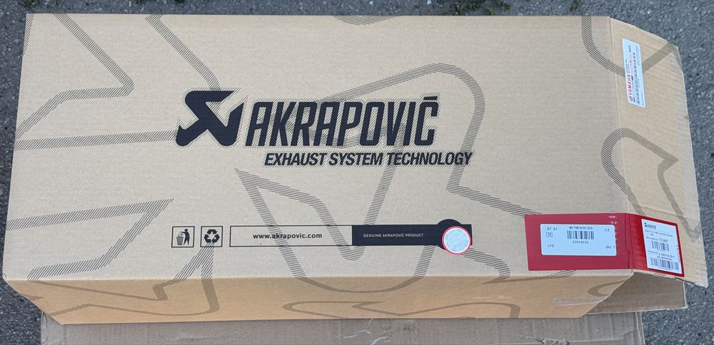 Evacuare NOUA completa Akrapovic Titanium Racing Line Yamaha Tmax 560 2020 2026