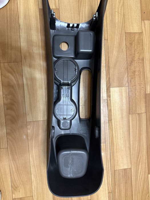 Подлокотник Кобальт оригинал