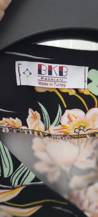 Женские платье  сатылады