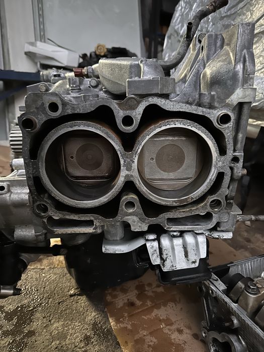 Двигатель ej 20G турбо. На субару