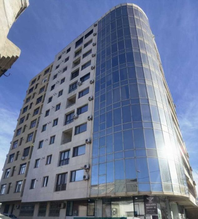 Bd. I.C Bratianu – 2 camere 70 m2,mobilat/utilat, etaj 2