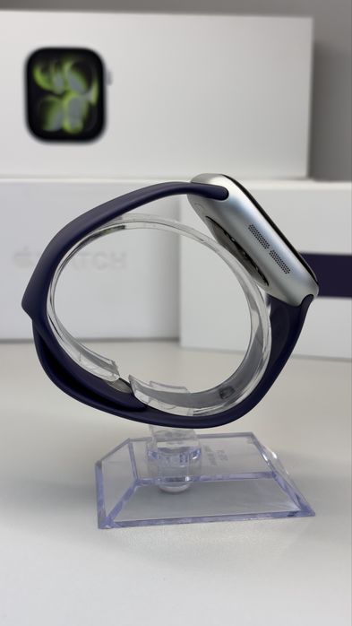 Apple Watch 11, Silver, 42MM, GPS, Purple Band, Fullbox