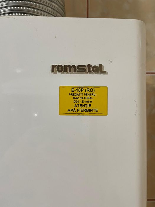 Instant apa calda pe gaz Romstal