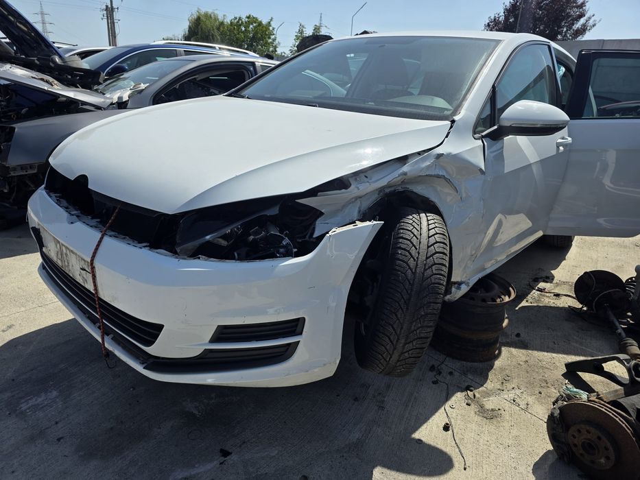 Dezmembram Volkswagen Golf 7 2016 1.2tsi CJZ