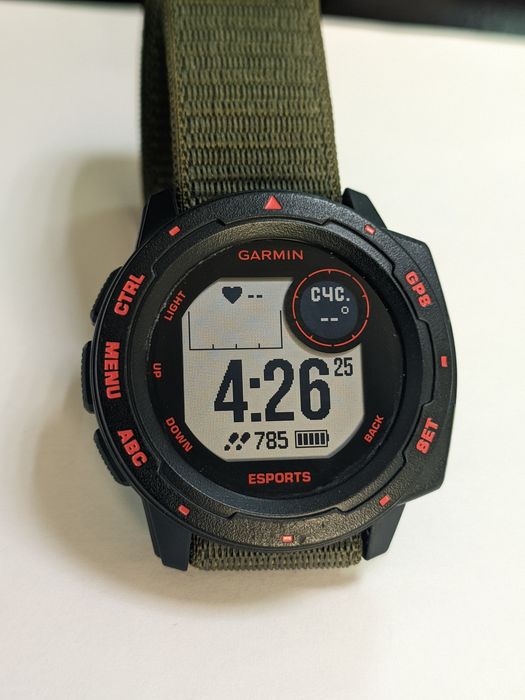 Garmin Instinct esports