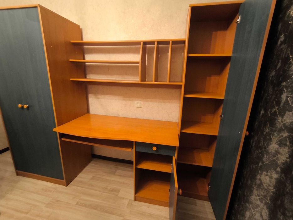 Гарнитур спальный