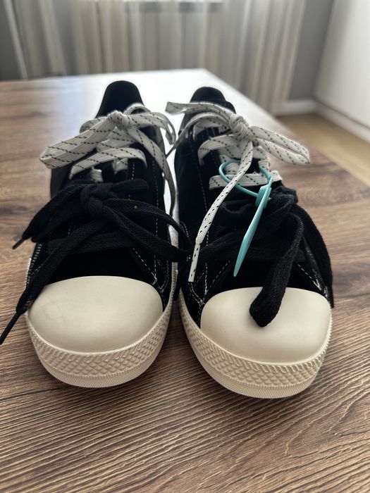 Продаю Кеды CONVERSE