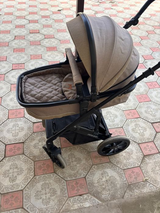 Коляска от ining baby