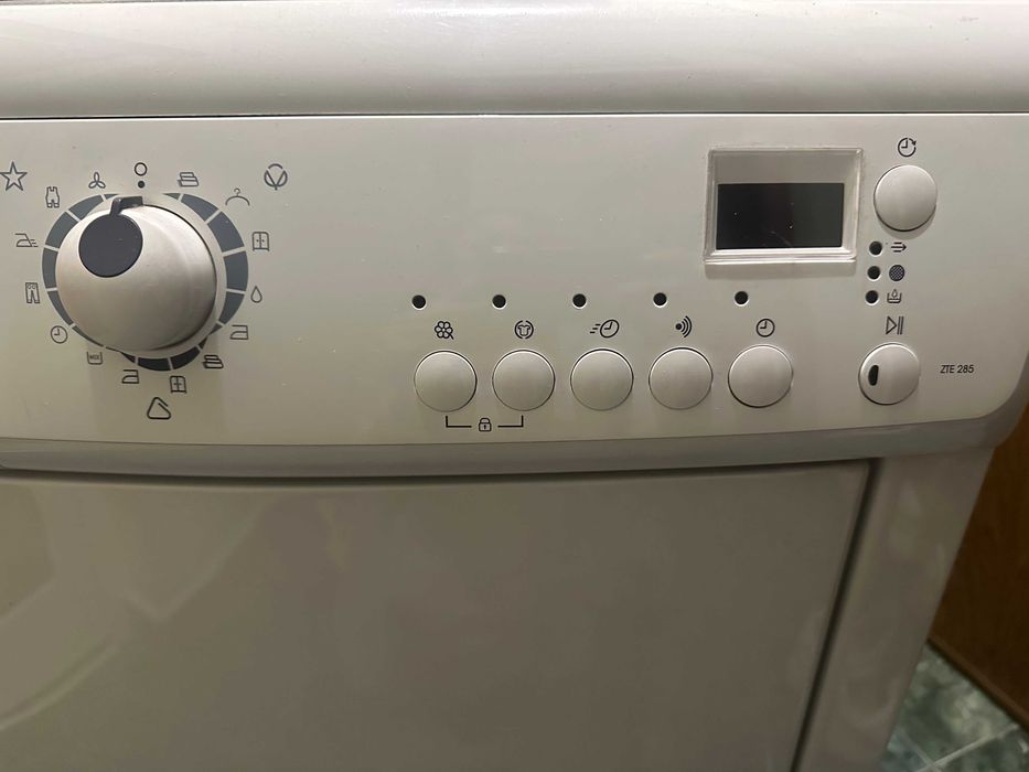 Сушилня  за дрехи ZANUSSI  като нова