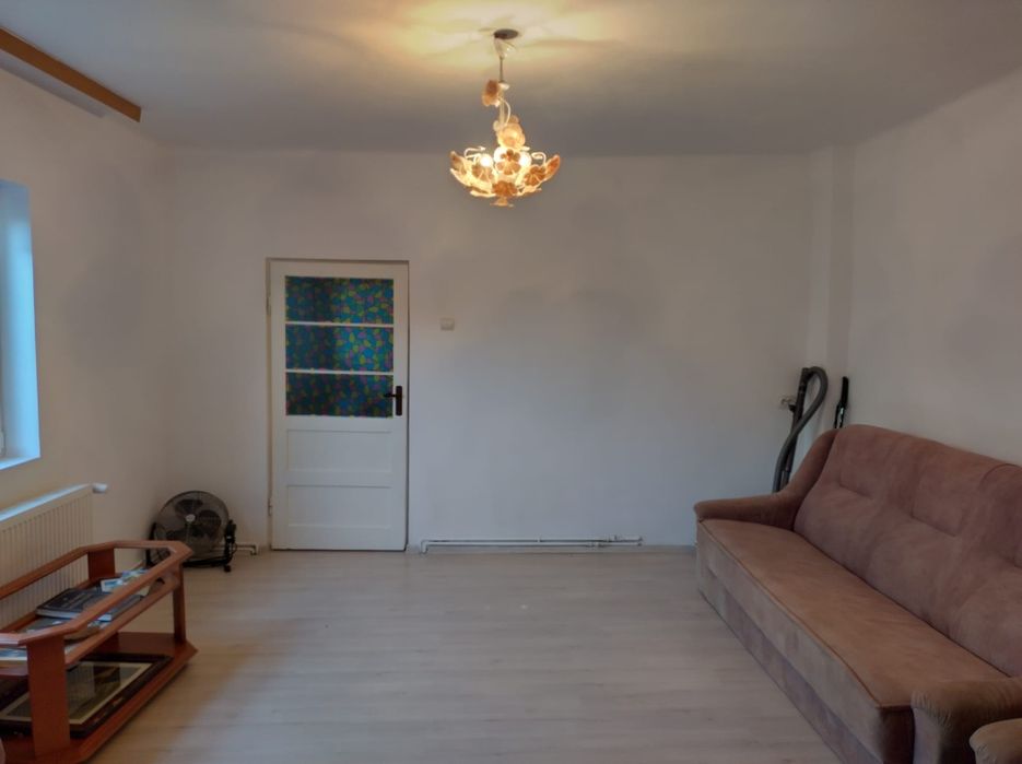 Casa+ teren de vânzare