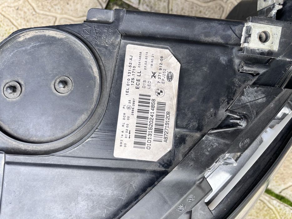 Far dreapta bmw f10/f11 nfl bi-xenon