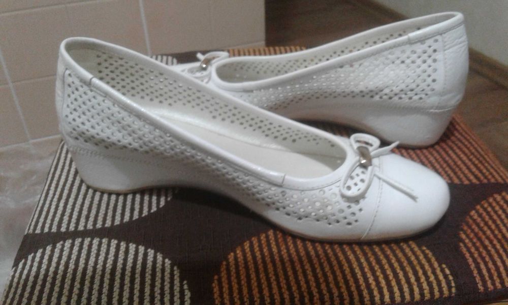 Балетки из натуральной кожи