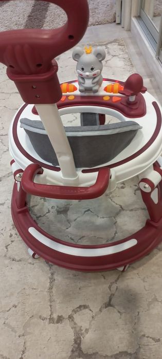Продам ходунки детские