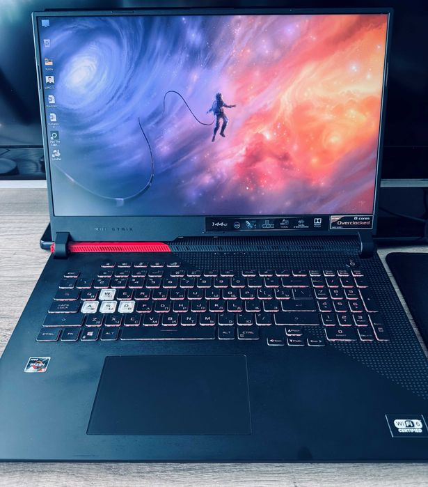 Продается Asus Rog Strix G713QM  Ryzen 9 5900HX/SSD1024/NVRTX3060 6Gb