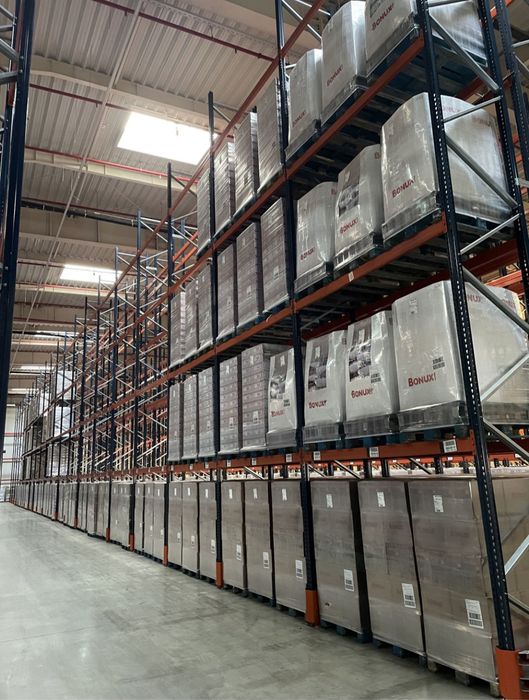 Rafturi metalice industriale reglabile