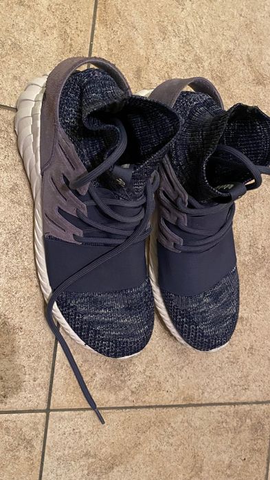 Адидас 43 номер отлични