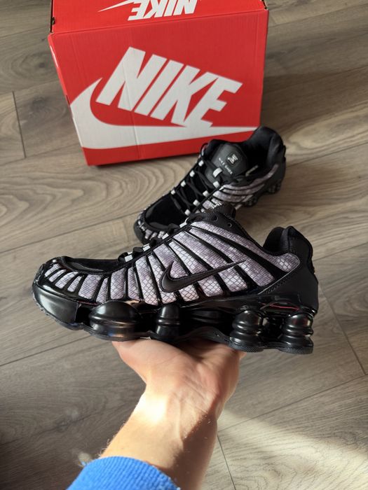 Nike Shox