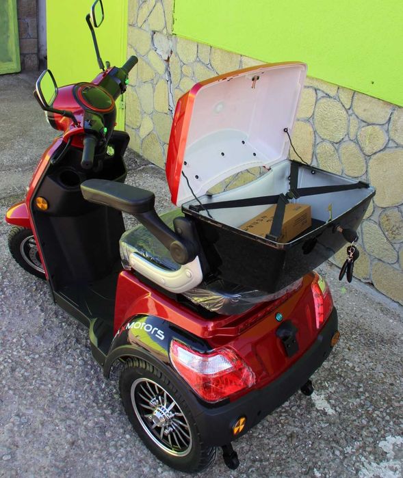 Електрическа Триколка FM1-LUX 1500W - RED MaxMotors